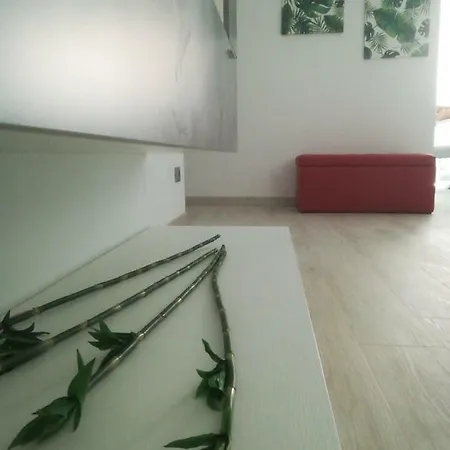 Feel at Home - CASA ALEXANDRA Lovere Buitenkant foto